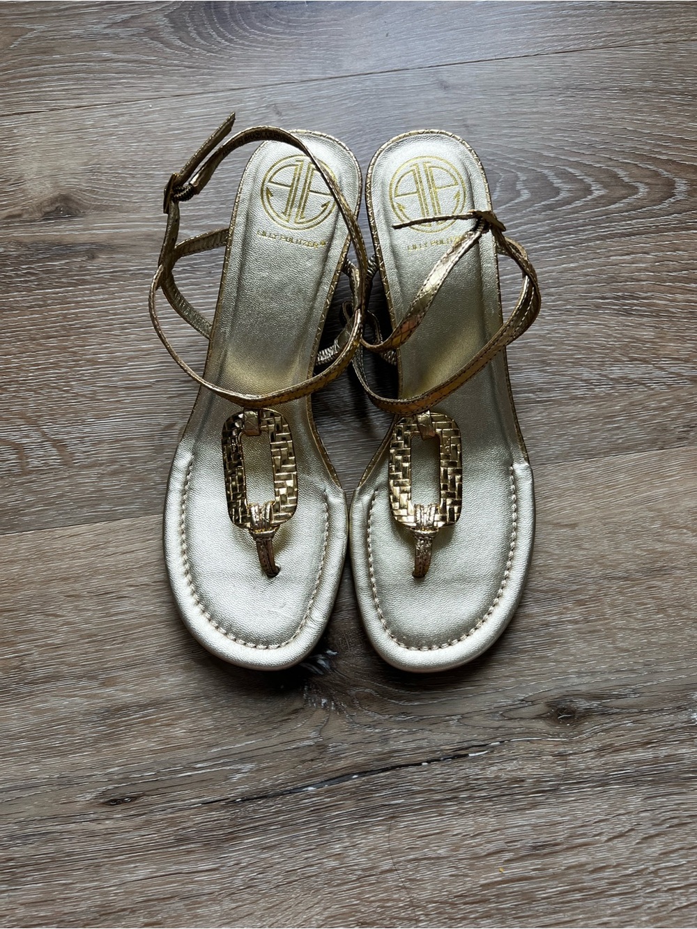 Lilly Pulitzer Leather T-Strap Sandals wedge - Metallic Gold Women’s Sandals